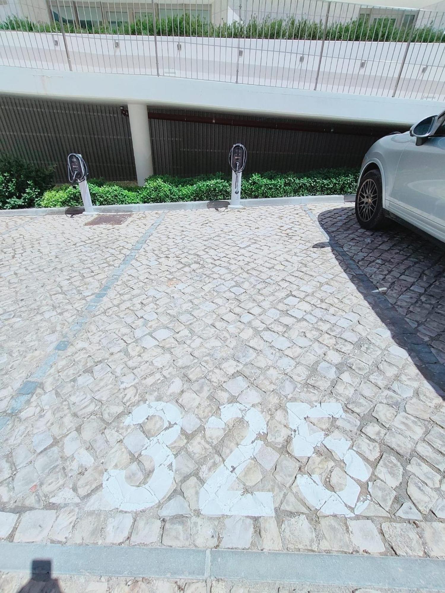 Bayline- Beachfront And Pool Armacao de Pera Bagian luar foto